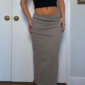 Pull & Bear Midi Skirt